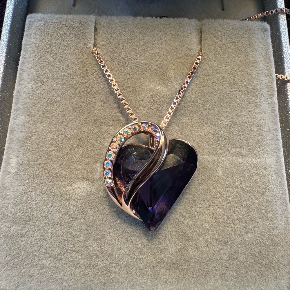 Purple Heart Pendant Necklace